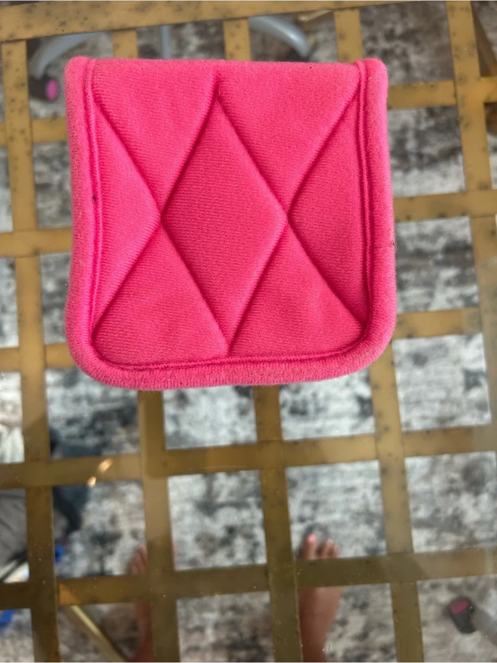 Pink Compact Essential Oil Case - Picture 4 of 4